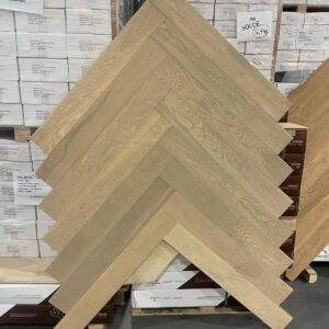 Engineered - Herringbone - White Oak - 5 Inch, 15 mm, 4 mm - 36 Inch Long - Real Wood - Naked - Brushed - North Hardwood