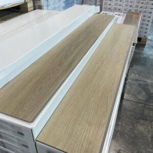 SPC Vinyl - 5 mm , 0,3 Wear Layer , 1 mm EVA - Natural Oak - 9514 - Goodfellow