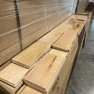 Hardwood - Canadian Hard Maple - Charactere - 5 x 3/4" - Natural - Mat Ultra Rustic - Marteau