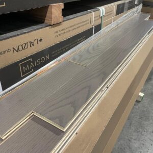 Engineered - Red Oak - 4 1/4 x 3/4" - Tradition - Shadow - Mat - Plancher Lauzon