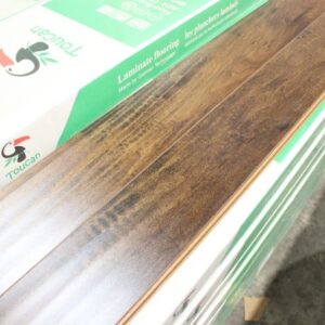 Floating - 1215mm x 126mm x 12.3mm - AC4 - TF3101