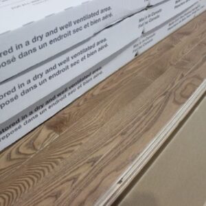 Hardwood - Ash - Premier - 2 1/4 x 3/4”- Outback - Wire Brushed