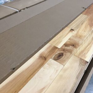 Hardwood - Birch - Rustic - 3 1/4 x 3/14 - Natural -Matte