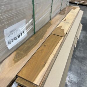 Hardwood - Brazilian Pecan Guajavira - 5 x 3/4" - Natural - Select - Mat Finish