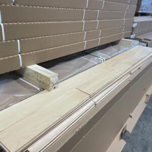 Hardwood - Canadian Hard Maple - Prestige Selected - 4 1/4 x 3/4" - Natural Colour - Mat Natural Finish - Plancher Appalache