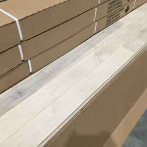 Hardwood - Maple - Mill Run - 3 1/4 x 3/4 - Cream - Matte