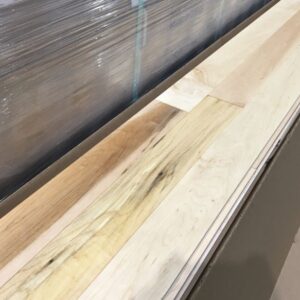 Hardwood - Maple - Mill Run - 3 1/4 x 3/4 - Natural - Matte
