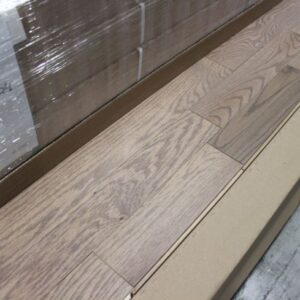Hardwood - Oak - Rustic - 3 1/4 x 3/4" - Amarula - F.X.