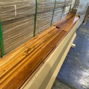 Hardwood - Tigerwood Muircatiara - 2 1/4 x 3/4" - Select - Natual - SG - Prefinished - Made in Brazil