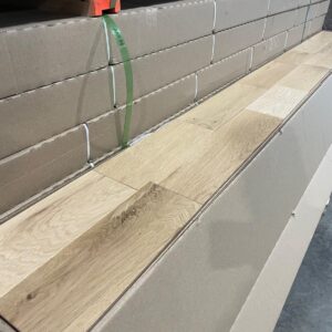 Hardwood - White Oak - 4 1/4 x 3/4" - Naked - Rustic - Mat Finish