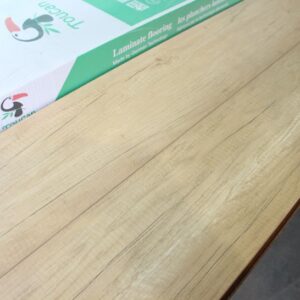 Floating - 1215mm x 195mm x 12.3mm - AC4 - TF6210