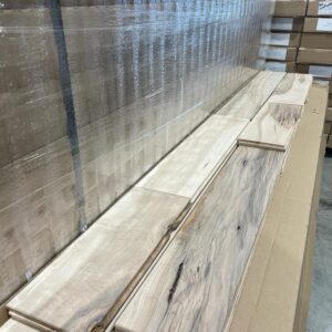 Hardwood - Maple - Country Ultra Rustic - 3/4 x 5" - Naked - Brushed Mat - Marteau