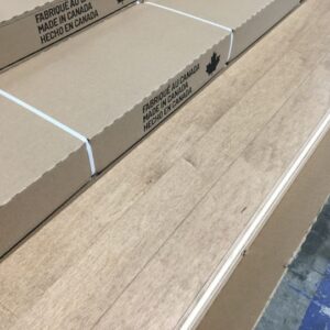 Hardwood - Maple - Mill Run - 3 1/4 x 3/4" - Latte - Matte