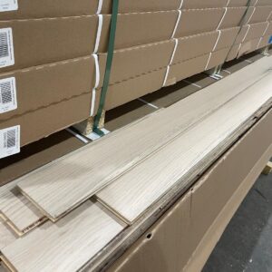 Engineered - Oak - 4 Inch, 1/2 - 4mm Wear Layer - Poesia - Mat - Appalachian Flooring