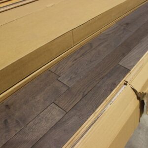 Hardwood - Red Oak - Select - 2 1/4 x 3/4" - Iron - Wire Brushed