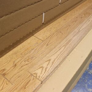 Hardwood - Red Oak - Select - 3 1/4 x 3/4" - Latté - Brushed Matte