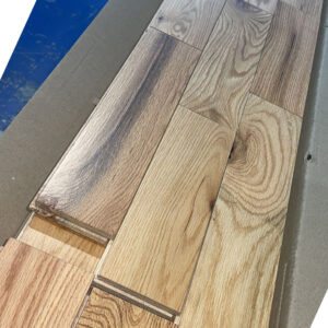 Hardwood - Red Oak - Rural - 3 1/4 x 3/4 - Matte