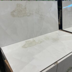 Rectified Porcelain Tile - 24 x 48 - Honey Onyx - Matt Finish - Aria Vici