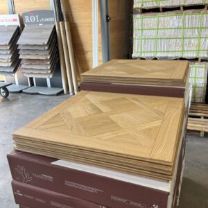 Engineered - European  Oak - Design Parquet - 24x24", 15mm  - Selected Grade - Natural - Natural Brushed Finish
