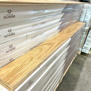 Engineered -White Oak - 6 Inch, 5/8 - Premium Lengths - 4mm wear layer - Natural - Brushed Finish - Plancher Du Nord