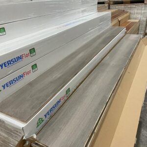 Engineered - Yellow Birch 7,5 Inch , 5/8, Premium, Light Grey Mat Finish