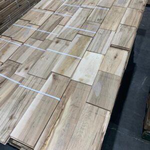 Hardwood - Maple - Maple 5 Inch Colonial ‘’Ultra Rustic ‘’, 3/4, Unfinished