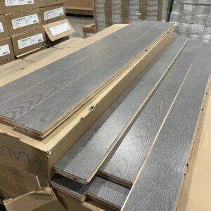 Engineered - Red Oak - 3 1/4 , 3/4 - Tradition - Harbour Grey - Mat - Lauzon
