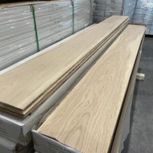 Engineered - White Oak - 8 3/4 Inch Wide , 14 mm thick, - Premium - Natural - Naked Brushed - Aria Vici