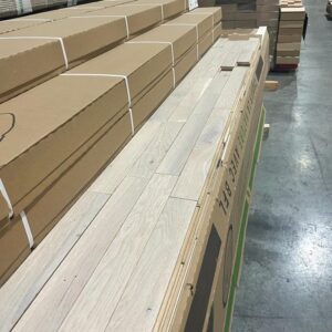 Hardwood - White Oak Hardwood 2 1/4 Barewood Rustic Mat Finish